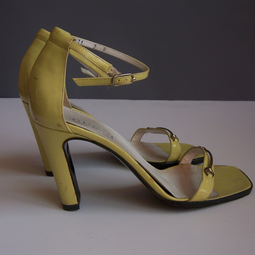 Gucci yellow patent heels sandals shoes hardware